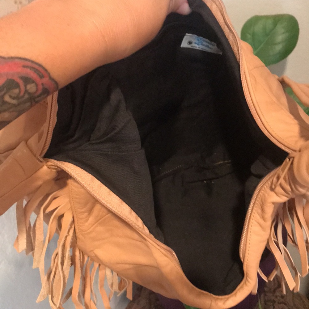 Vintage Leather Fringe Bag - Picture 8 of 11